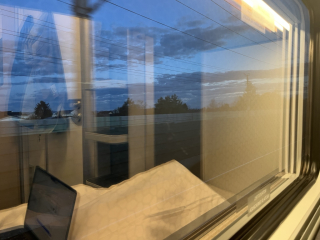 photo/0371f401-d0db-450e-a4fa-895e77b197f9-3